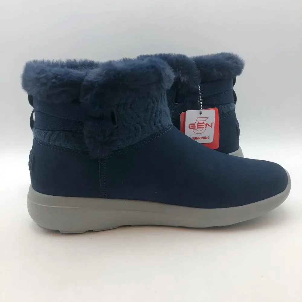 Skechers Womens On-the-GO City Winter Boots 6 WIDE Navy Blue Water Repellent NIB